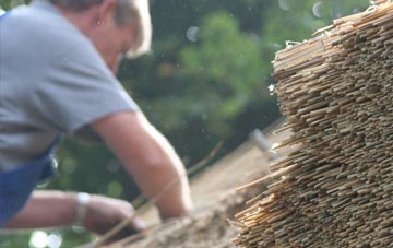 professional Witton Bridge thatchers